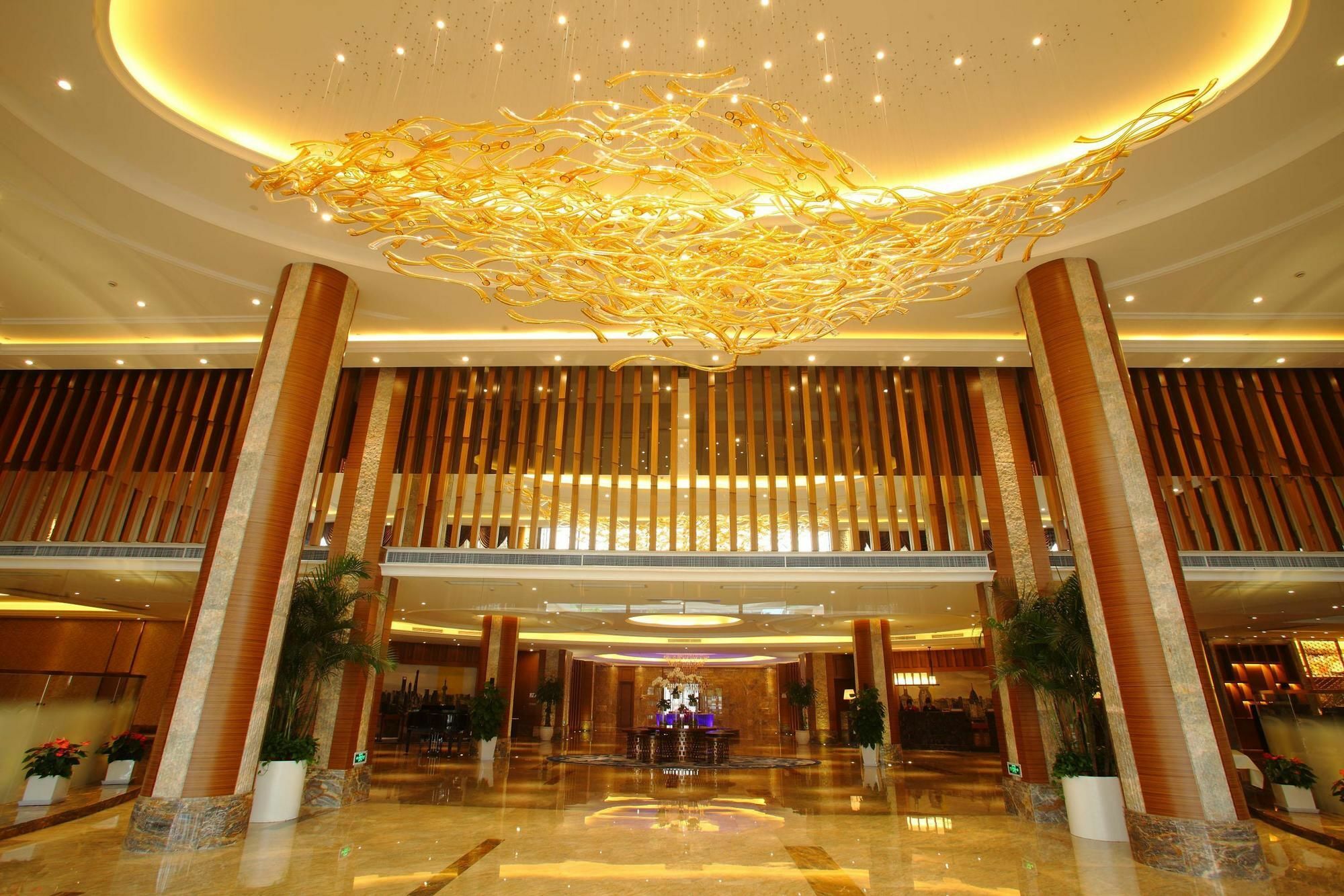 Ramada Shanghai East-Pudong International Airport Dış mekan fotoğraf